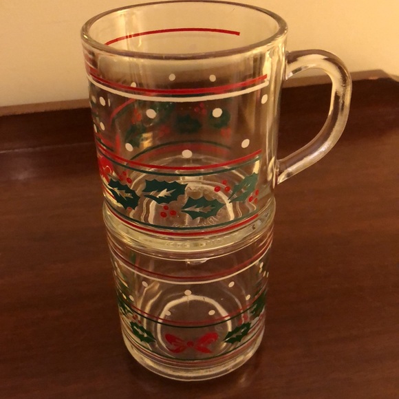 VINTAGE SET OF 2 KIG GLASS MUGS- CHRISTMAS HOLIDAY EGG NOG 8 OZ INDONESIA - #315 - Picture 9 of 9